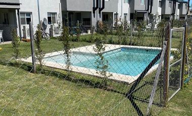 Casa  en Venta 4 ambientes con Jardín en Decs Tortugas