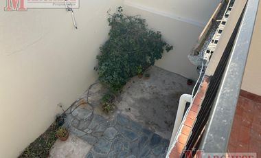 Casa de 4 ambientes en alquiler -Merlo