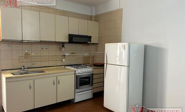 Casa de 4 ambientes en alquiler -Merlo