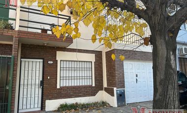 Casa de 4 ambientes en alquiler -Merlo
