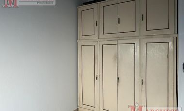 Casa de 4 ambientes en alquiler -Merlo