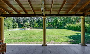 Venta casa de 4 dormitorios en  Bella Vista, Barrio Villa Victoria