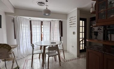 Imponente Casa en Villa Devoto en alquiler con 5 dormitorios - la mejor ubicación y seguridad