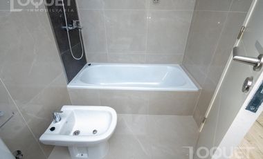 Departamento Semipiso cuatro dormitorios en Amarras Center 3