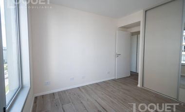 Departamento Semipiso cuatro dormitorios en Amarras Center 3