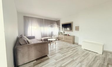 Venta - Casa en Barrio Privado Jockey - Nivel Gerencial - C122
