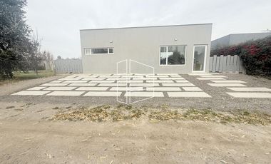Venta - Casa en Barrio Privado Jockey - Nivel Gerencial - C122