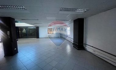 LOCAL COMERCIAL EDIFICIO PIEDRA AZUL-Viña del Mar.