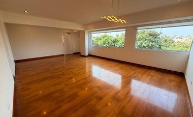 Alquiler en San Isidro: 150 m² con Ascensor Directo y 3 Cocheras