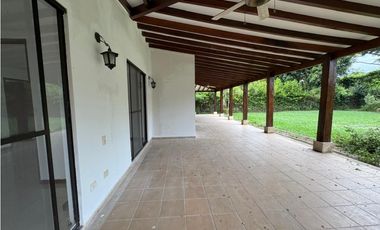 CASA CAMPESTRE EN PANCE