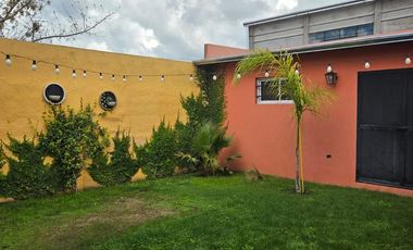 VENTA IMPERDIBLE CASA DE 2 DORM. EN VILLA ITALIA