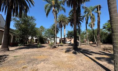 RE/MAX NOA II COMERCIALIZA CASONA EL REMATE -8595M