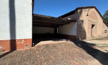RE/MAX NOA II COMERCIALIZA CASONA EL REMATE -8595M