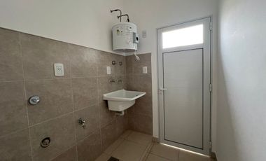 CASA EN VENTA EN RECONQUISTA (LAS LILAS)