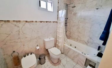 CASA EN ALQUILER CON PILETA EN BELLA VISTA