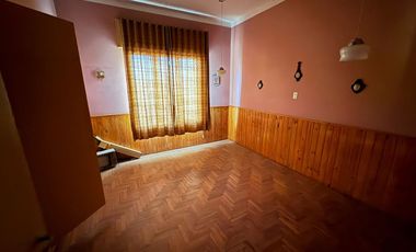 Casa en venta de 3 dormitorios en Larrechea