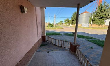 Casa en venta de 3 dormitorios en Larrechea