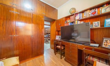 CASA EN VENTA 4 AMBIENTES SAN JUSTO PATIO TERRAZA