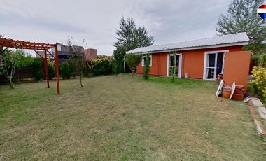 CASA 4 AMBIENTES LAGUNA AZUL APTO CRÉDITO 84 M2