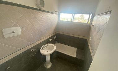 VENTA DEPARTAMENTO 3 AMBIENTES EZPELETA ESTE