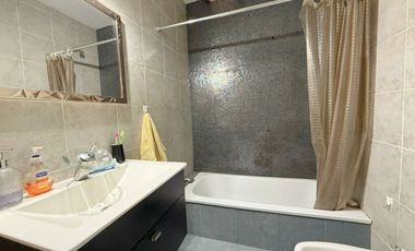 VENTA PH 3 AMBIENTES CON PATIO, AMPLIO, SARANDÍ