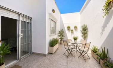 VENTA PH 3 AMBIENTES CON PATIO, AMPLIO, SARANDÍ