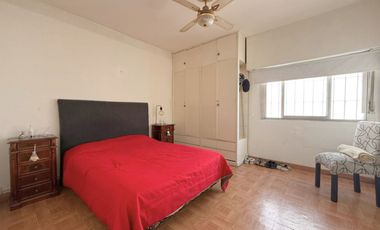 VENTA PH 3 AMBIENTES CON PATIO, AMPLIO, SARANDÍ