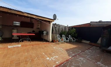 Oportunidad: 2 Viviendas + Local. Ideal Inversión