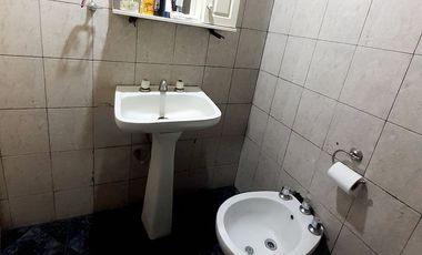 Oportunidad: 2 Viviendas + Local. Ideal Inversión