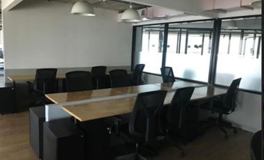Oficina 500m2 4 coch equipadas en microcentro