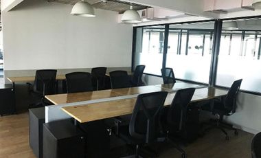 Oficina 500m2 4 coch equipadas en microcentro