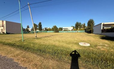 Terreno en venta barrio cerrado - La Plata