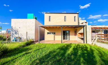 Casa en Venta, dos dormitorios Sicardi La Plata