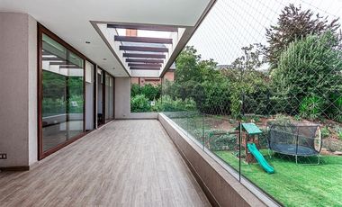 Casa en Arriendo en Valle Escondido y Sector La Lagua del Huinganal