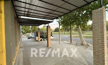 VENTA SALON COMERCIAL TERRENO DE 675 M