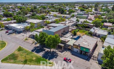 VENTA SALON COMERCIAL TERRENO DE 675 M