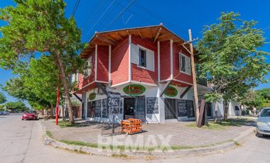 EN VENTA CIPOLLETTI LOCALES + CASA + DEPTO +TALLER