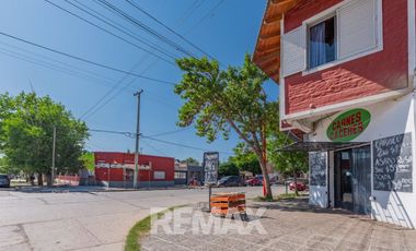 EN VENTA CIPOLLETTI LOCALES + CASA + DEPTO +TALLER