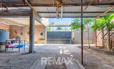EN VENTA CIPOLLETTI LOCALES + CASA + DEPTO +TALLER
