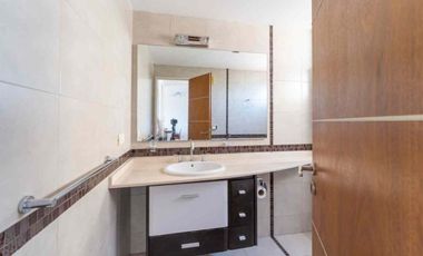 Venta departamento 4 ambientes con cochera Quilmes