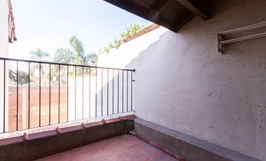 VENTA CHALET 2 PLANTAS 5 AMBIENTES CON QUINCHO