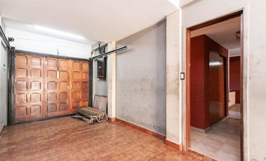 VENTA CHALET 2 PLANTAS 5 AMBIENTES CON QUINCHO