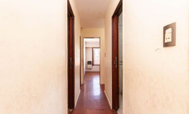 VENTA CHALET 2 PLANTAS 5 AMBIENTES CON QUINCHO