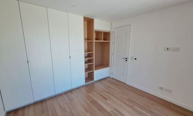 VENTA CASA A ESTRENAR EN GREENVILLE, Barrio A