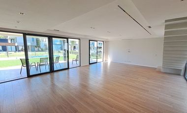 VENTA CASA A ESTRENAR EN GREENVILLE, Barrio A