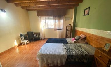 DUPLEX 4 AMB C/ PATIO+OFICINA APTO CREDITO CASEROS