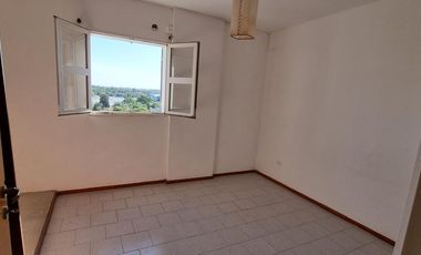 EN VENTA DPTO AMPLIO 3 DORM. ZONA COSTANERA