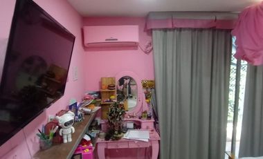 VENTA CASA EN 2 PLANTAS C/COCHERA FLORESTA NORTE