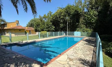 Casa quinta en venta Guernica c/pileta