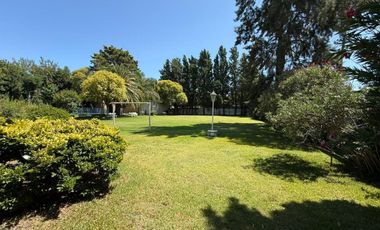 Casa quinta en venta Guernica c/pileta